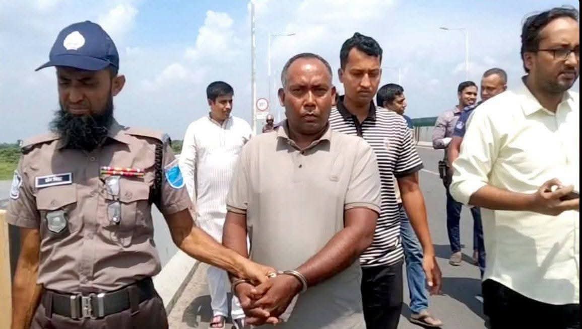 মাদারীপুরের শিবচরে মা ও ১ বছরের সন্তান হত্যা: নদীতে মিলল শিশুর মরদেহ, এলাকায় শোক ও ক্ষোভ