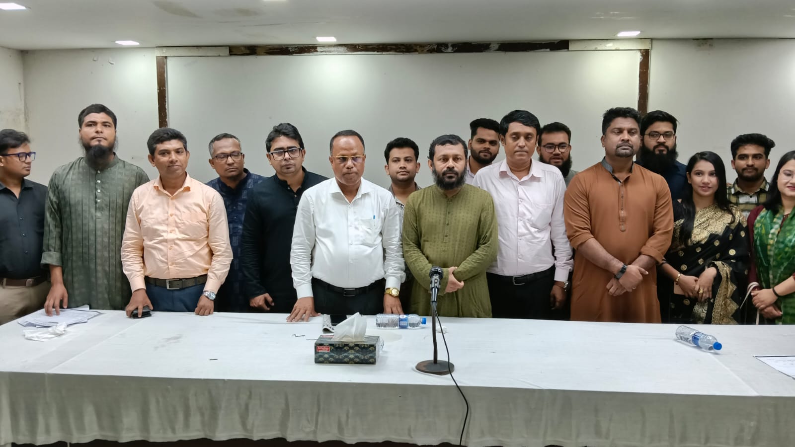 জুলাই জার্নালিস্ট ইউনিটির আত্মপ্রকাশ, আহ্বায়ক সাইফুর সাগর, সদস্য সচিব আহসান কামরুল